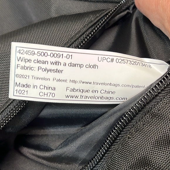 TRAVELON CROSSBODY Travel Black Anti-Theft Classic Mini Shoulder Bag NWT - Picture 15 of 17